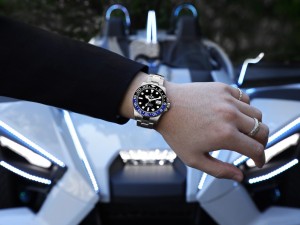 Axn Watch storestation