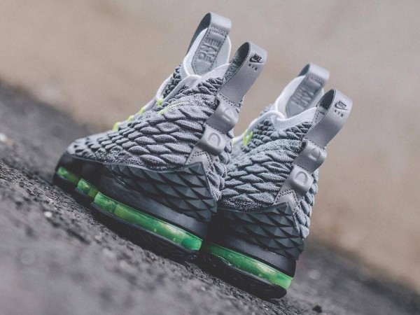 lebron 15 ksa air max 95