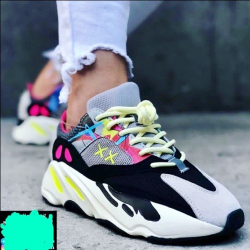 adidas yeezy 700 kaws