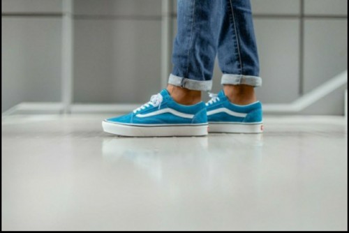 vans blue sky