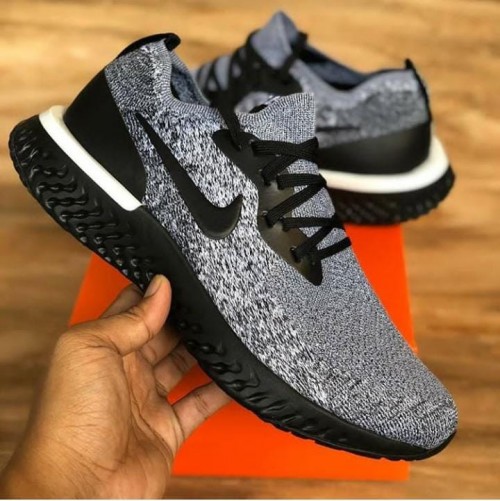 nike epic oreo