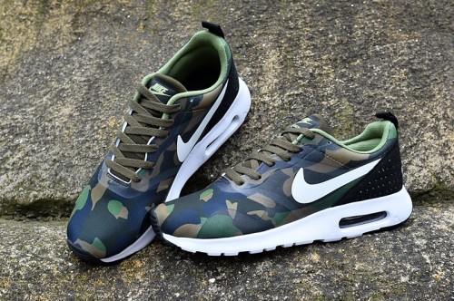 nike air max tavas camo