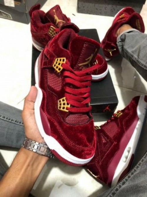 jordan retro 4 velvet