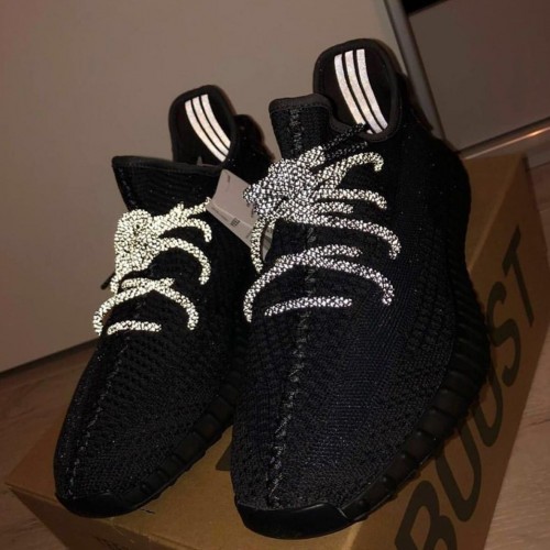 lacing yeezy 350 v2