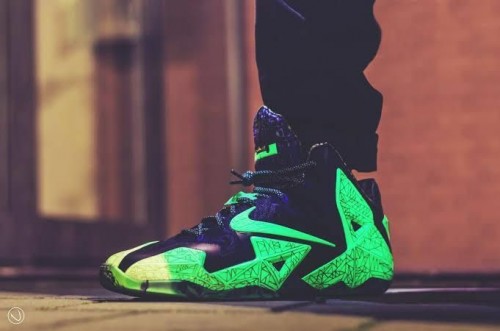 lebron 11 gator king