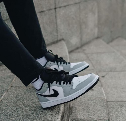 jordan retro 1 mens