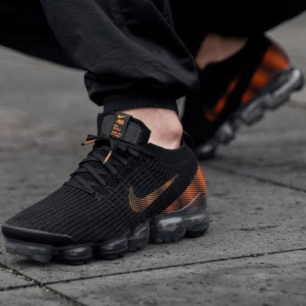 air vapormax flyknit 3 orange
