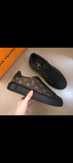 Louis Vuitton riboli