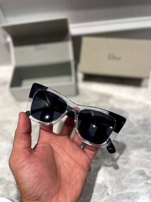 Dior ladies cat eye big