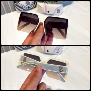 Burberry ladies