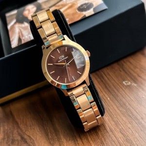 Dw roses brown for her