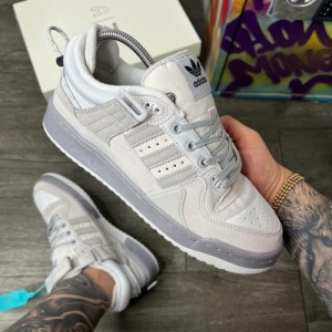 adidass bad bunny grey