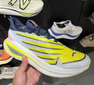 New Balance NYC Marathon FuelCell SuperComp Elite v3