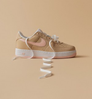 NIKEE AIR FORCE 1 LOW RETRO LINEN--