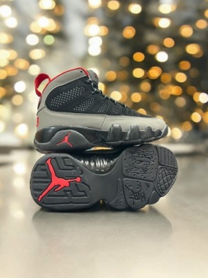 Air Jordan Retro 9 Charcoal
