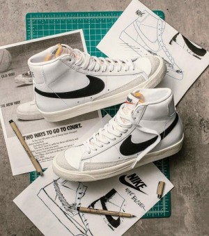 Nikee Blazer Vintage High White