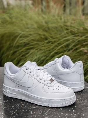 UA Men nikkee airforce 1 white mens fixed with bag