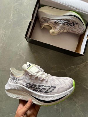 skecheerss go run speed beast running shoes fixed