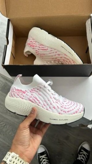 Skecherss hyper burst ice shoe for women white pink