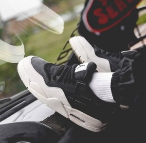 Air Jordan 4 RM Light Bone