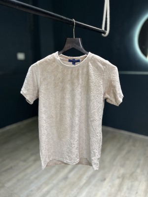 LOUIS VUITTO N PREMIUM MONOGRAM EMBOSSED TSHIRT