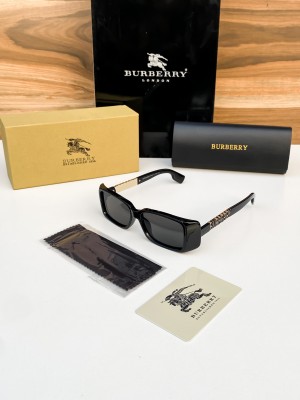 Burberry_black_27141