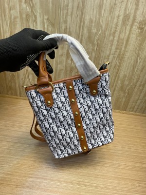 DIOR_Small_Bucket_Bag_871