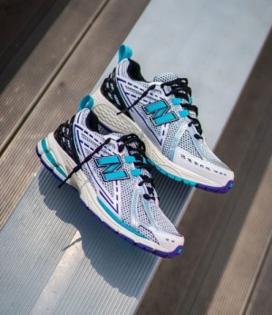 New Balance 1906R Charlotte Hornets Fixed