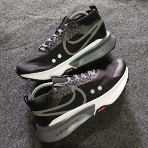 Nikee Zoom x Zegama 2 Trail Running Black Grey