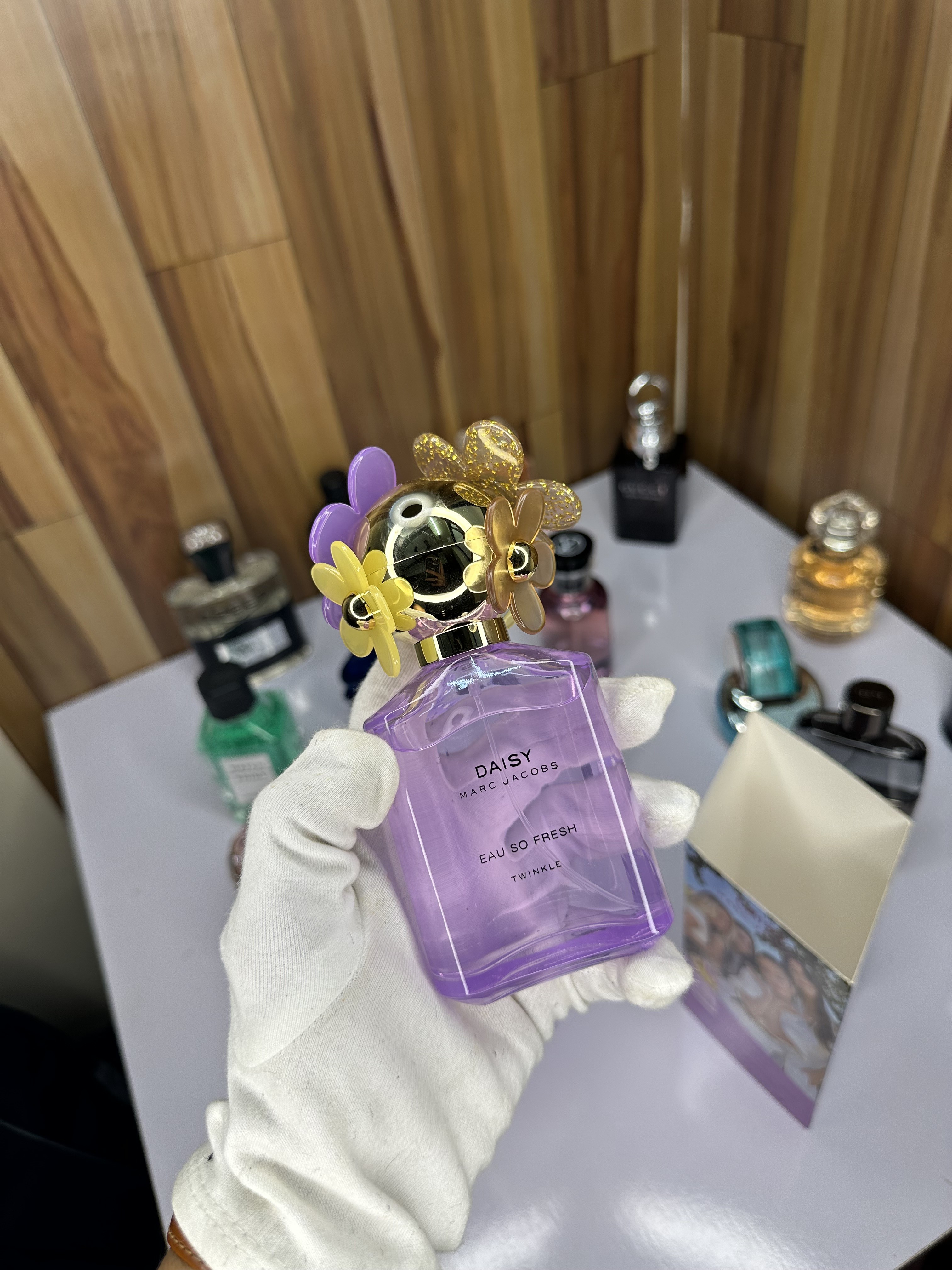 MARC JACOB S PURPLE DAISY 