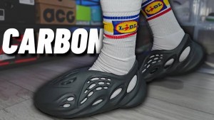 ADIDASS YEEZY FOAM RUNNER CARBON UA Quality