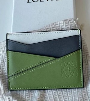 Loewe Premium Green Unisex Leather Card Holder With Original Box Dust Cover Packing
