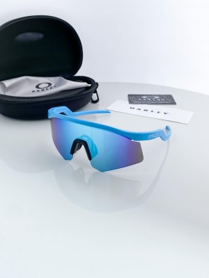 Oakley_blue_9229
