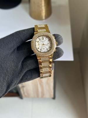 Patek_Philippe Geneve Diamond 