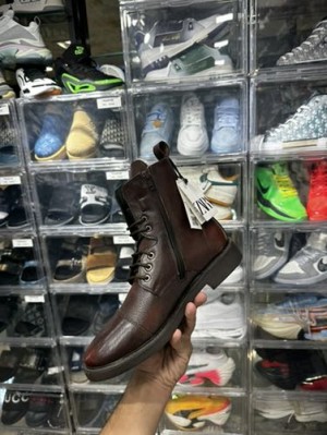Zaraa Long Chain Leather Boots Brown