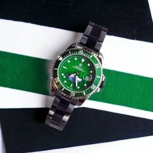 Role_x Oyster perpetual Submarine - J324