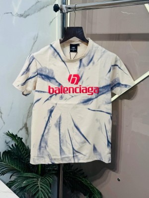 Sale.BALENCIAGA.IMPORTED.ALL.OVER.SPRAY.PRINTED.FRONT.BRAND.LOGO.EMBOSSED.VERY.PREMIUM.ROUND.NECK.TSHIRT.