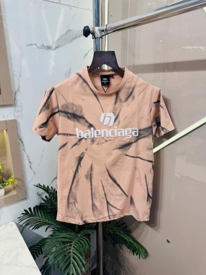 Sale.BALENCIAGA.IMPORTED.ALL.OVER.SPRAY.PRINTED.FRONT.BRAND.LOGO.EMBOSSED.VERY.PREMIUM.ROUND.NECK.TSHIRT.