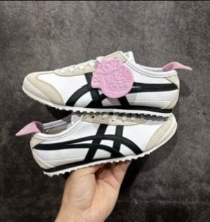 ONITSUKA TIGER x patou White