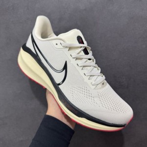Nikee Zoom x Vomero 17 Light Grey Blue