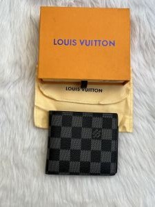 Louis_Vuitton_394_Mens_Wallet_With_OriginalBox_DustCover_Card