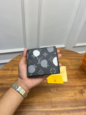 LOUIS_VUITTON_PREMIUM_LEATHER_WALLET_WITH_OGBOX_CARDS_DUSTBAG_TAGS_ETC_859