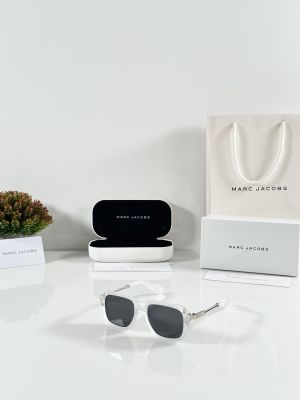 Marc Jacobs 1137 Ice Black
