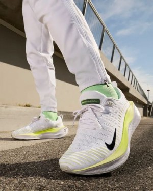 Nikee React X Infinity Run 4 White Light Lemon Twist