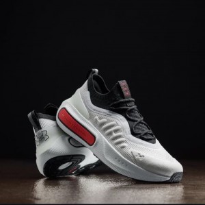 Under Armour Phantom 4 Grey