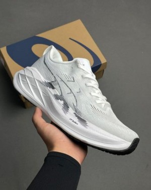 asicss superblast 2 white