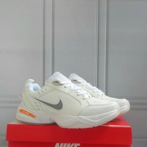 Nikee air monarch iv snow day white total orange metallic silver