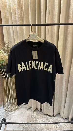 BALENCIAG_A LOGO PRINT PREMIUM BLACK TSHIRT