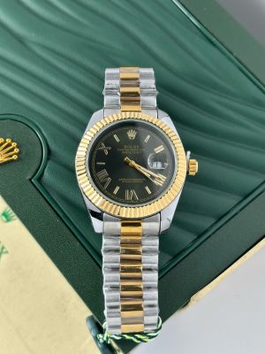 Role_x oyster perpetual date just 