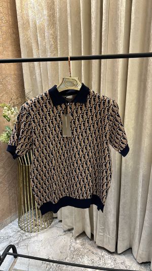 CHRISTIAN_DIIOR LOGO MONOGRAM PRINT PREMIUM HALF SLEEVES WINTER TSHIRT